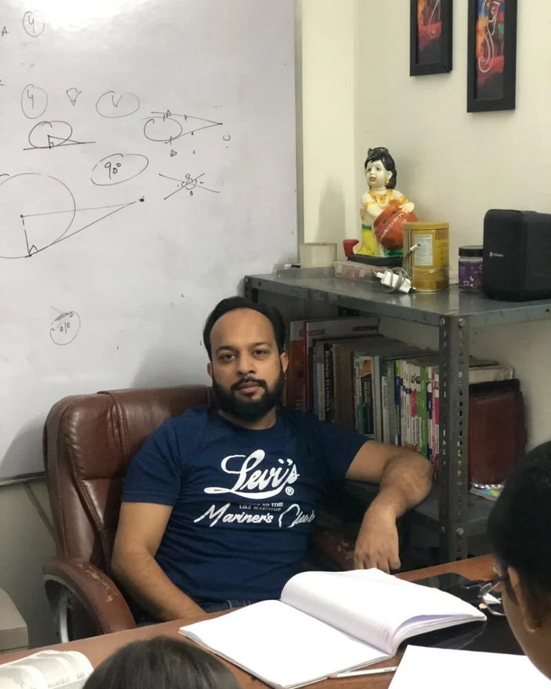 Dhairya Gupta Sir, founder of Nipun Coaching, Sadiq Nagar